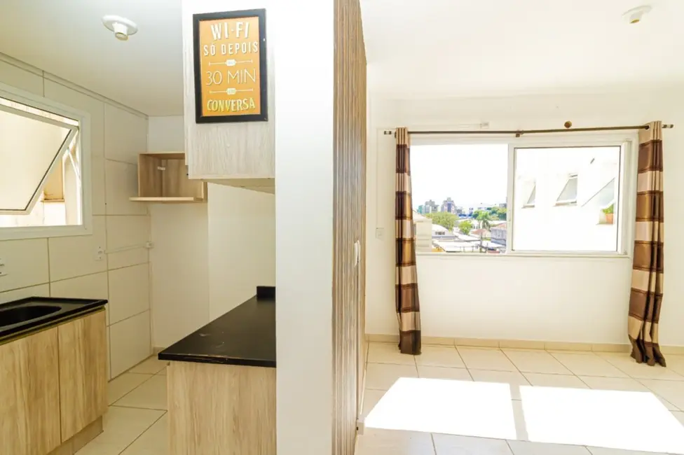 Foto 3 de Apartamento com 1 quarto à venda, 42m2 em Camaquã, Porto Alegre - RS
