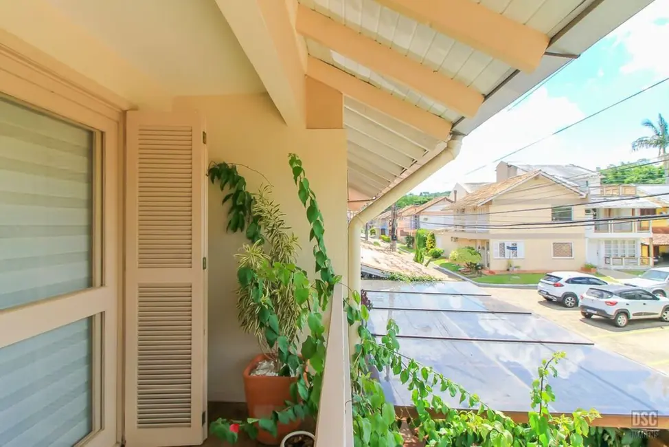 Foto 9 de Casa de Condomínio com 2 quartos à venda, 122m2 em Ipanema, Porto Alegre - RS