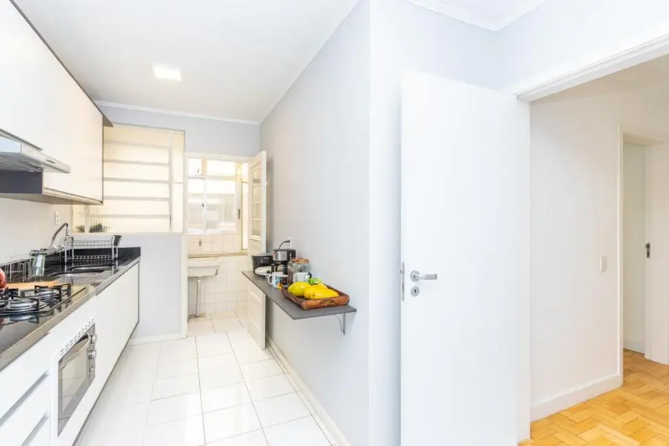 Apartamento com 2 quartos à venda, 84m2 em Menino Deus, Porto Alegre - RS - imagem 7 Foto 7 de Apartamento com 2 quartos à venda, 84m2 em Menino Deus, Porto Alegre - RS