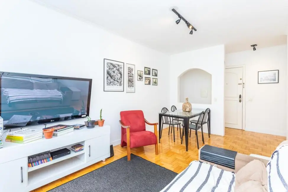 Apartamento com 2 quartos à venda, 84m2 em Menino Deus, Porto Alegre - RS - imagem 2 Foto 2 de Apartamento com 2 quartos à venda, 84m2 em Menino Deus, Porto Alegre - RS