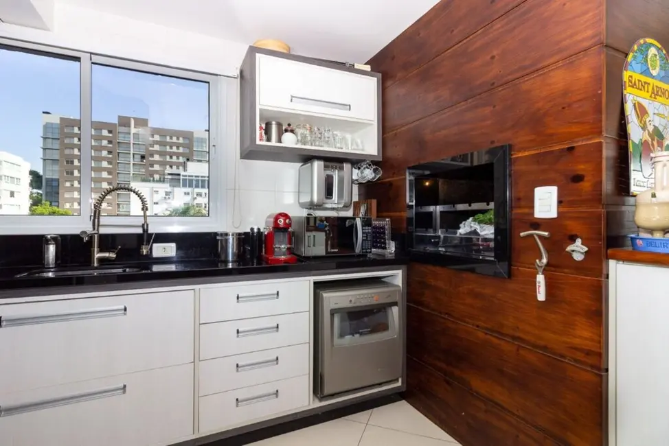 Foto 8 de Apartamento com 2 quartos à venda, 85m2 em Auxiliadora, Porto Alegre - RS