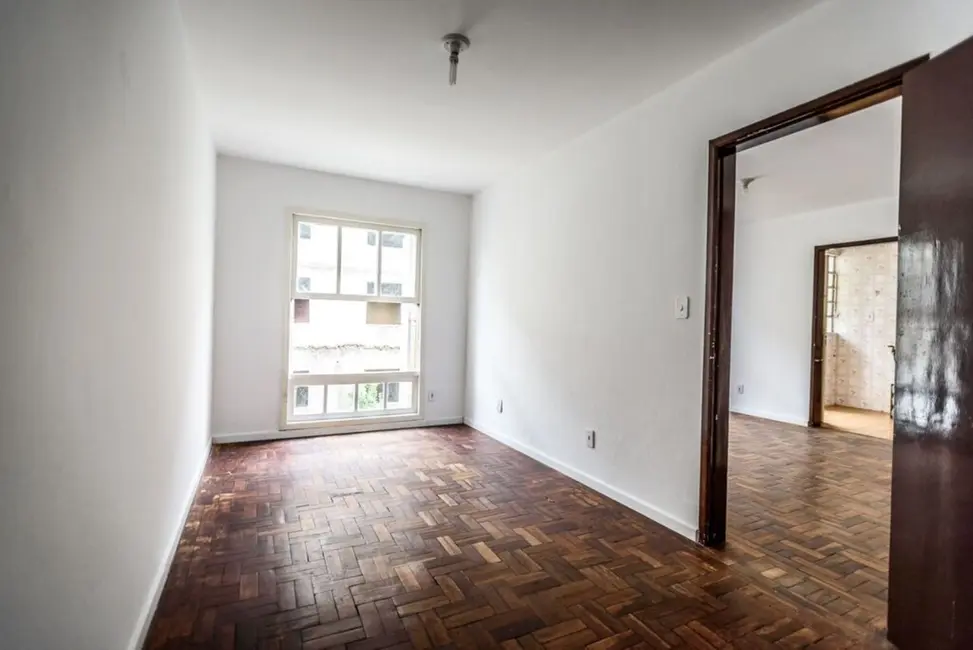 Apartamento com 1 quarto à venda, 49m2 em Teresópolis, Porto Alegre - RS - imagem 4 Foto 4 de Apartamento com 1 quarto à venda, 49m2 em Teresópolis, Porto Alegre - RS