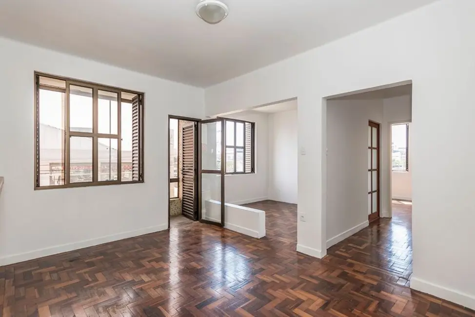 Foto 4 de Apartamento com 2 quartos à venda, 88m2 em Navegantes, Porto Alegre - RS