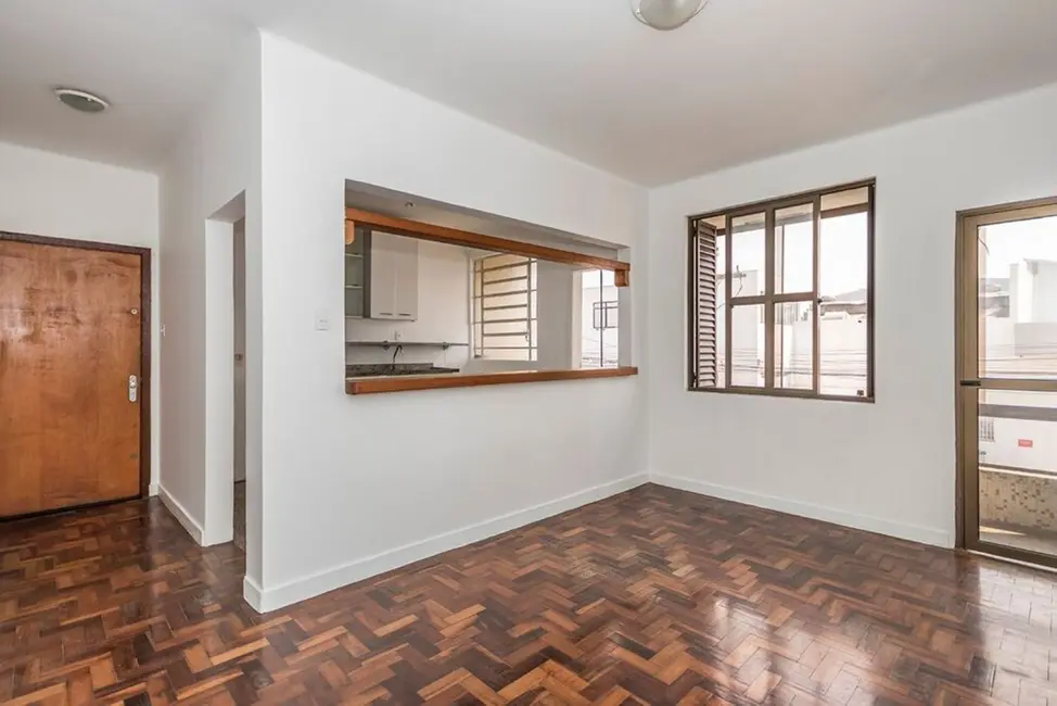 Foto 2 de Apartamento com 2 quartos à venda, 88m2 em Navegantes, Porto Alegre - RS