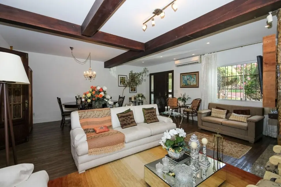 Foto 3 de Casa com 3 quartos à venda, 197m2 em Bom Jesus, Porto Alegre - RS