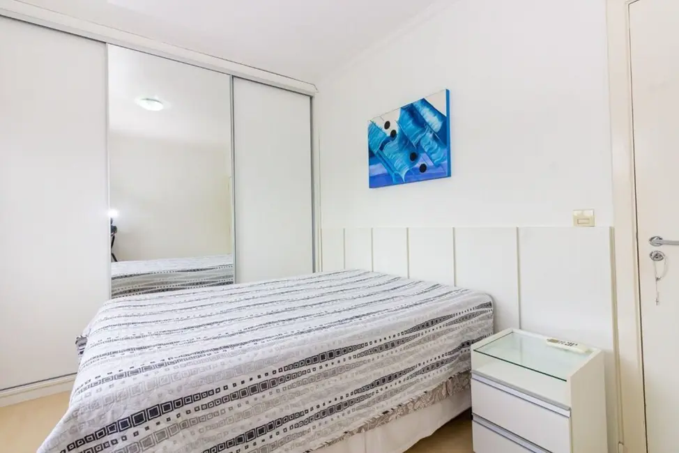 Apartamento com 2 quartos à venda, 67m2 em Teresópolis, Porto Alegre - RS - imagem 8 Foto 8 de Apartamento com 2 quartos à venda, 67m2 em Teresópolis, Porto Alegre - RS