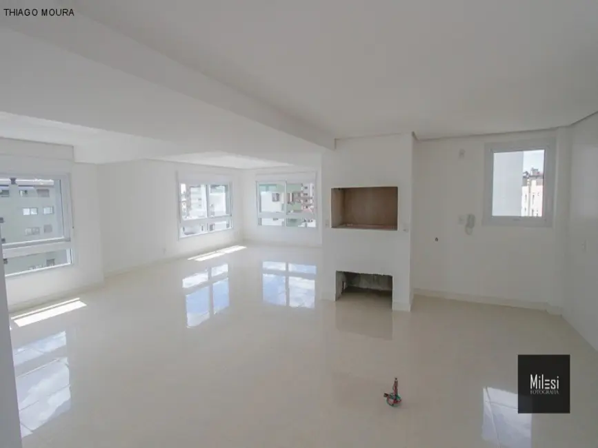 Apartamento com 3 quartos à venda, 256m2 em Exposição, Caxias Do Sul - RS - imagem 9 Foto 9 de Apartamento com 3 quartos à venda, 256m2 em Exposição, Caxias Do Sul - RS