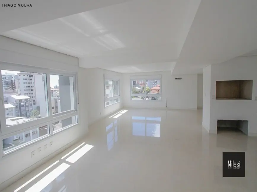 Apartamento com 3 quartos à venda, 256m2 em Exposição, Caxias Do Sul - RS - imagem 8 Foto 8 de Apartamento com 3 quartos à venda, 256m2 em Exposição, Caxias Do Sul - RS