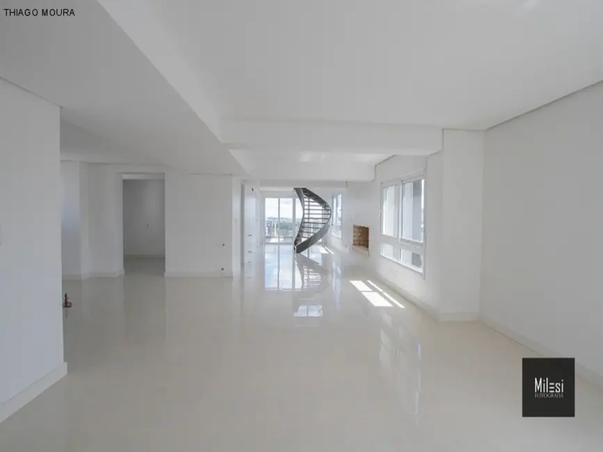 Apartamento com 3 quartos à venda, 256m2 em Exposição, Caxias Do Sul - RS - imagem 4 Foto 4 de Apartamento com 3 quartos à venda, 256m2 em Exposição, Caxias Do Sul - RS