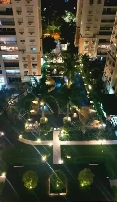 Foto 4 de Apartamento com 2 quartos à venda, 69m2 em Passo da Areia, Porto Alegre - RS