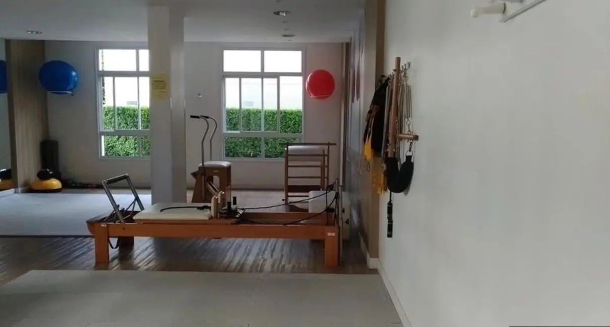 Foto 9 de Apartamento com 2 quartos à venda, 69m2 em Passo da Areia, Porto Alegre - RS