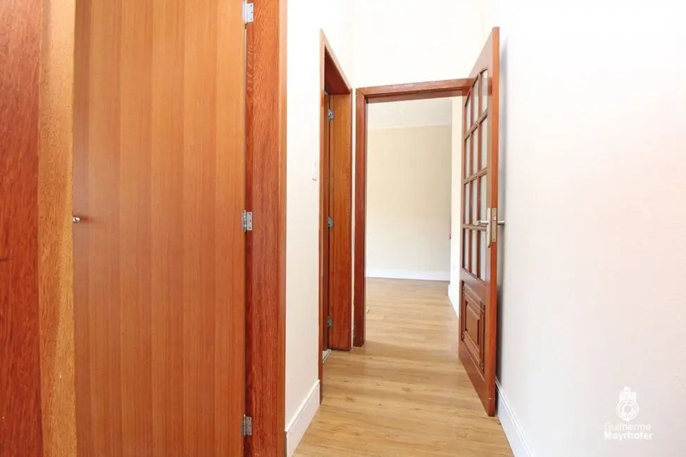 Apartamento com 2 quartos à venda, 80m2 em Santa Cecília, Porto Alegre - RS - imagem 9 Foto 9 de Apartamento com 2 quartos à venda, 80m2 em Santa Cecília, Porto Alegre - RS