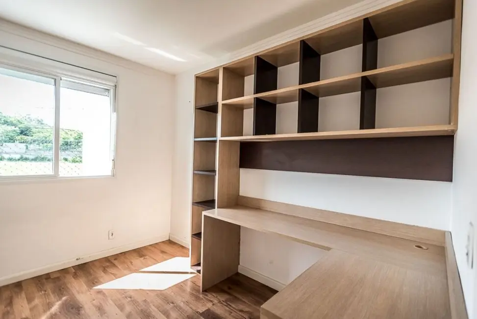 Apartamento com 2 quartos à venda, 69m2 em Jardim Botânico, Porto Alegre - RS - imagem 9 Foto 9 de Apartamento com 2 quartos à venda, 69m2 em Jardim Botânico, Porto Alegre - RS