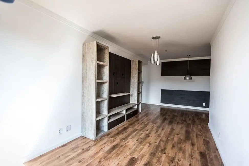 Apartamento com 2 quartos à venda, 69m2 em Jardim Botânico, Porto Alegre - RS - imagem 4 Foto 4 de Apartamento com 2 quartos à venda, 69m2 em Jardim Botânico, Porto Alegre - RS