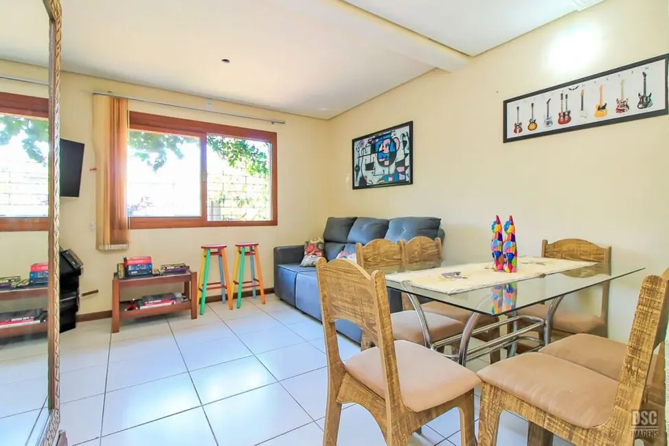Foto 1 de Casa com 3 quartos à venda, 69m2 em Hípica, Porto Alegre - RS