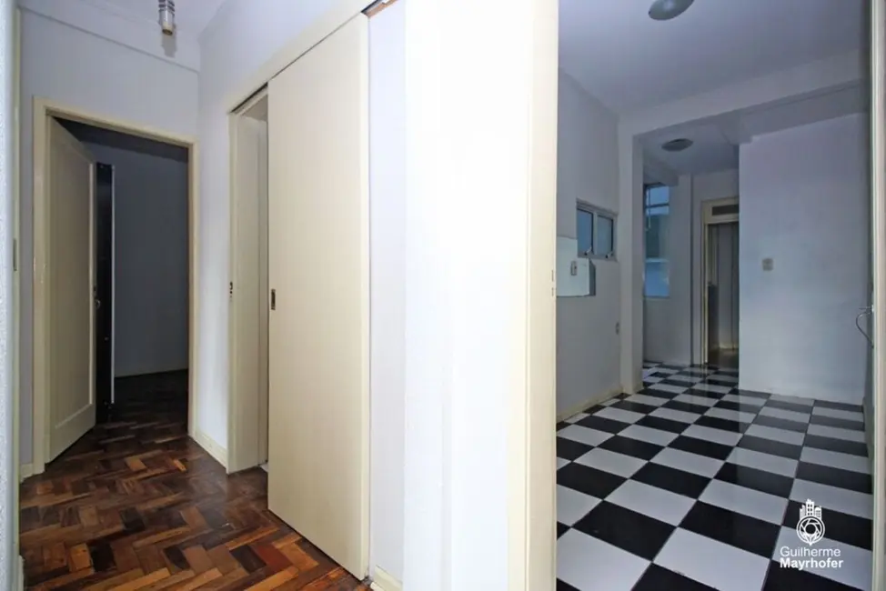 Foto 9 de Apartamento com 2 quartos à venda, 63m2 em Floresta, Porto Alegre - RS