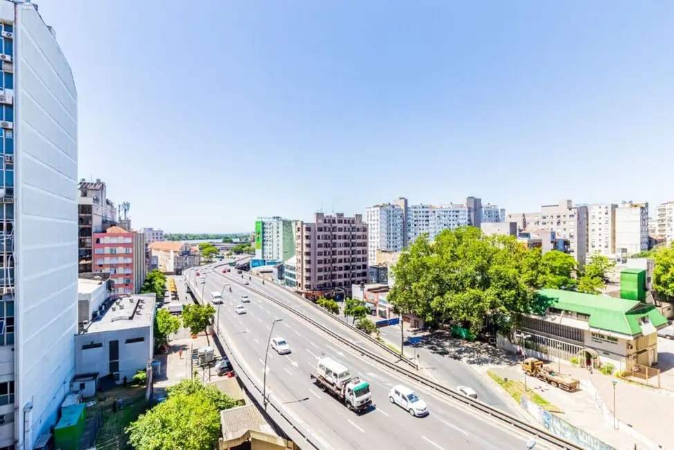 Apartamento com 3 quartos à venda, 122m2 em Independência, Porto Alegre - RS - imagem 7 Foto 7 de Apartamento com 3 quartos à venda, 122m2 em Independência, Porto Alegre - RS