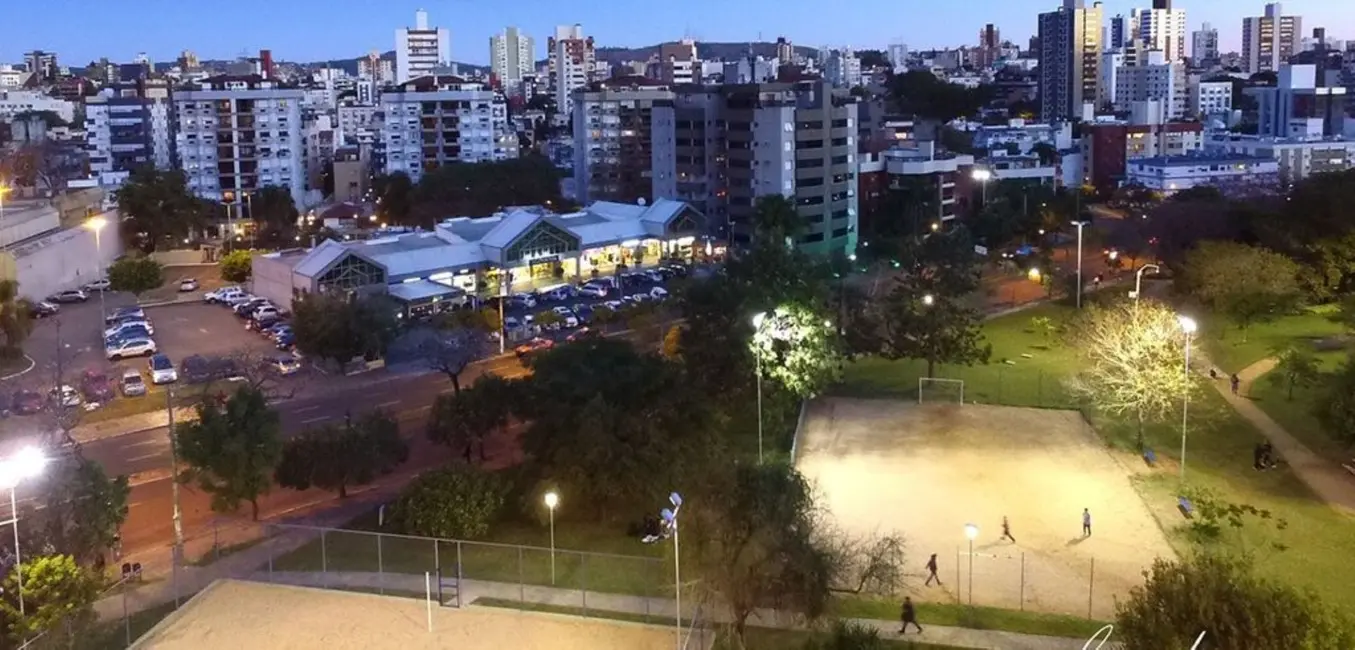 Foto 9 de Apartamento com 3 quartos à venda, 169m2 em Bela Vista, Porto Alegre - RS