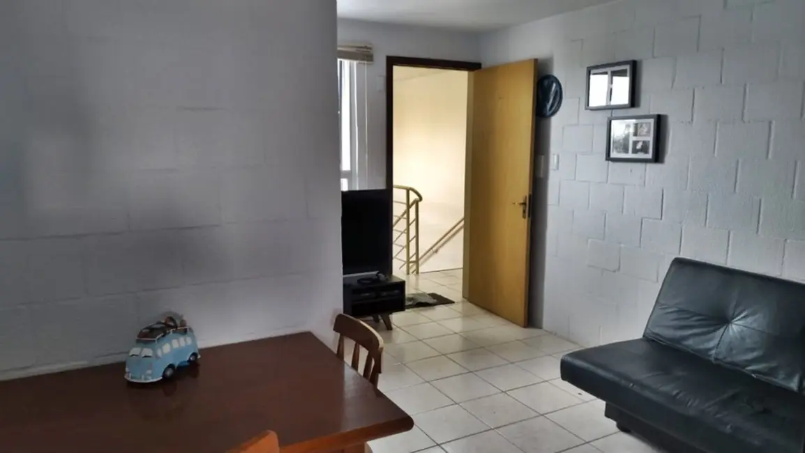 Apartamento com 2 quartos à venda, 40m2 em Jardim Leopoldina, Porto Alegre - RS - imagem 1 Foto 1 de Apartamento com 2 quartos à venda, 40m2 em Jardim Leopoldina, Porto Alegre - RS