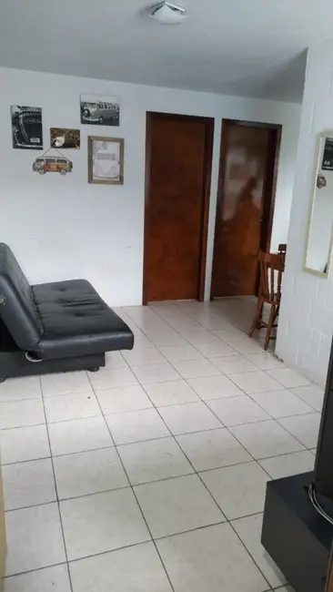 Apartamento com 2 quartos à venda, 40m2 em Jardim Leopoldina, Porto Alegre - RS - imagem 3 Foto 3 de Apartamento com 2 quartos à venda, 40m2 em Jardim Leopoldina, Porto Alegre - RS