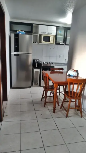 Apartamento com 2 quartos à venda, 40m2 em Jardim Leopoldina, Porto Alegre - RS - imagem 4 Foto 4 de Apartamento com 2 quartos à venda, 40m2 em Jardim Leopoldina, Porto Alegre - RS