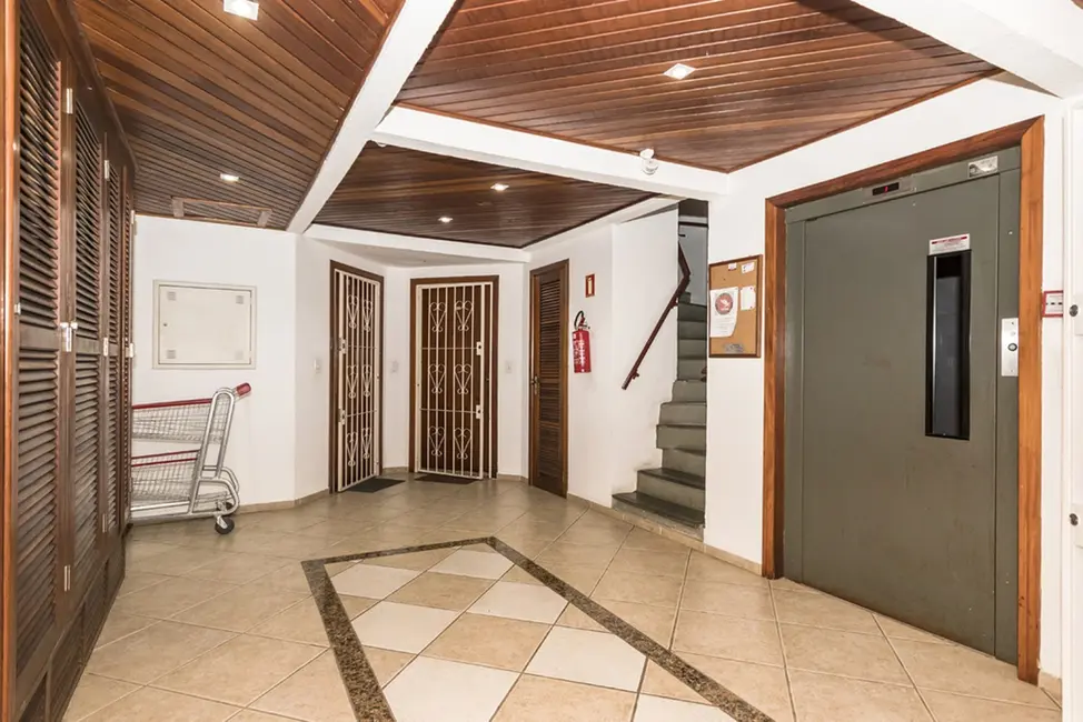 Foto 3 de Apartamento com 2 quartos à venda, 57m2 em Vila Nova, Porto Alegre - RS