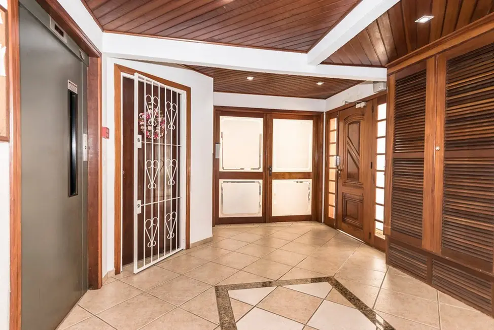 Foto 2 de Apartamento com 2 quartos à venda, 57m2 em Vila Nova, Porto Alegre - RS