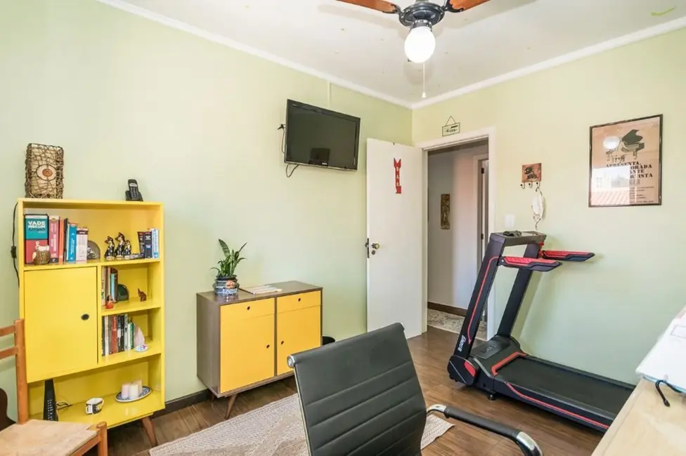 Foto 8 de Casa com 4 quartos à venda, 272m2 em Jardim Sabará, Porto Alegre - RS