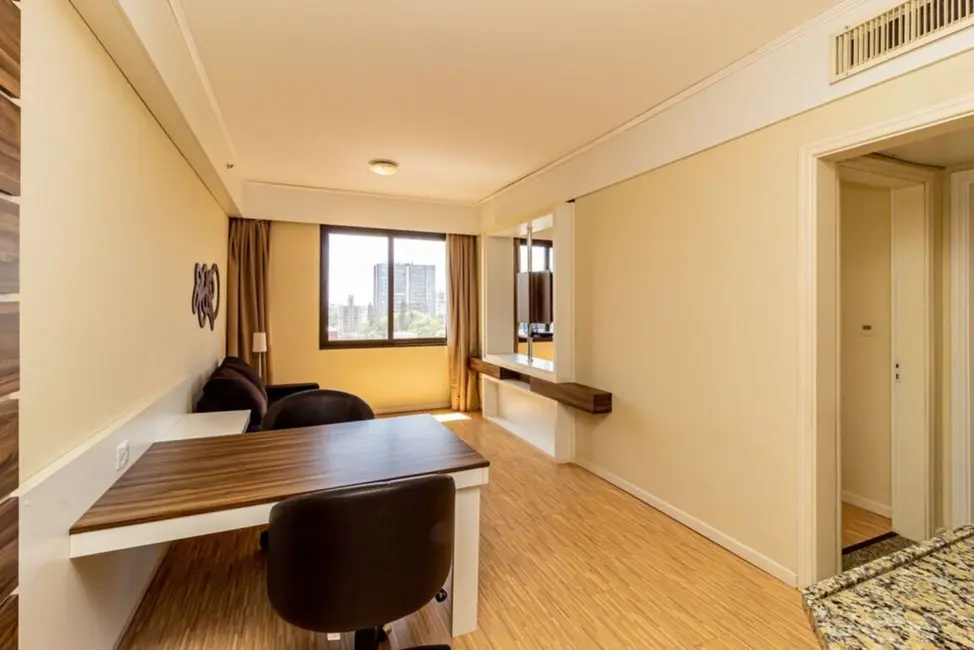 Foto 3 de Apartamento com 1 quarto à venda, 40m2 em Floresta, Porto Alegre - RS