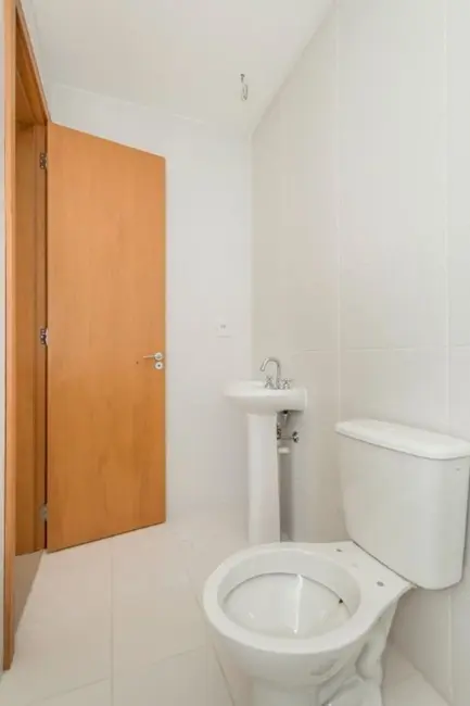 Apartamento com 3 quartos à venda, 71m2 em Agronomia, Porto Alegre - RS - imagem 7 Foto 7 de Apartamento com 3 quartos à venda, 71m2 em Agronomia, Porto Alegre - RS