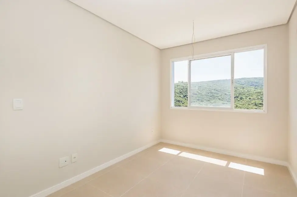 Foto 4 de Apartamento com 2 quartos à venda, 56m2 em Agronomia, Porto Alegre - RS