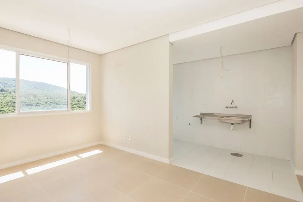 Foto 6 de Apartamento com 2 quartos à venda, 56m2 em Agronomia, Porto Alegre - RS