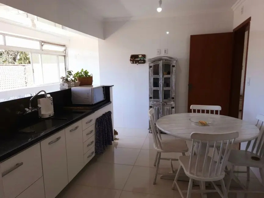 Foto 5 de Apartamento com 3 quartos à venda, 85m2 em Jardim Lindóia, Porto Alegre - RS