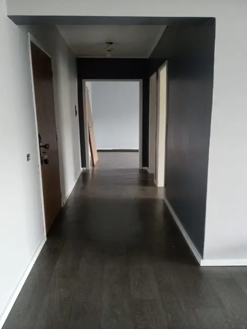 Apartamento com 2 quartos à venda, 68m2 em Nossa Senhora de Lourdes, Caxias Do Sul - RS - imagem 4 Foto 4 de Apartamento com 2 quartos à venda, 68m2 em Nossa Senhora de Lourdes, Caxias Do Sul - RS