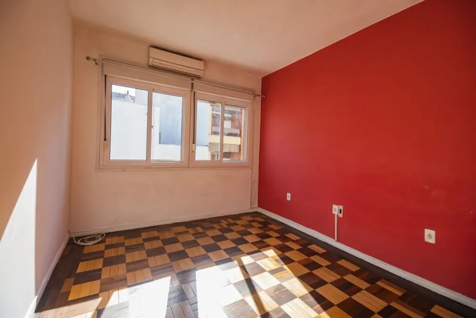 Foto 2 de Apartamento com 3 quartos à venda, 88m2 em Bom Fim, Porto Alegre - RS