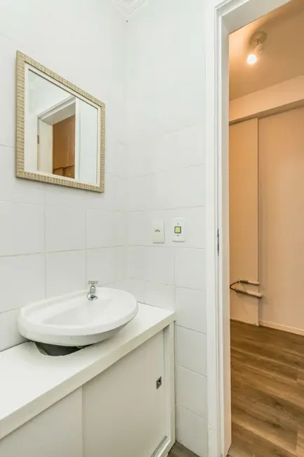 Foto 6 de Sala Comercial à venda, 31m2 em Petrópolis, Porto Alegre - RS