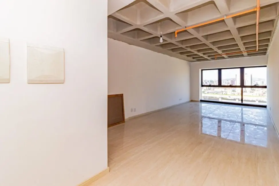 Foto 3 de Sala Comercial à venda, 40m2 em Praia de Belas, Porto Alegre - RS