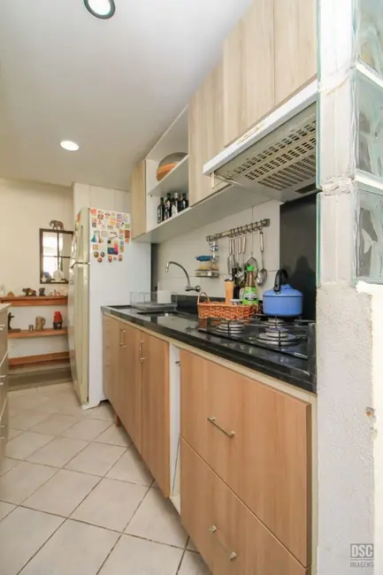 Foto 6 de Apartamento com 2 quartos à venda, 67m2 em Ipanema, Porto Alegre - RS