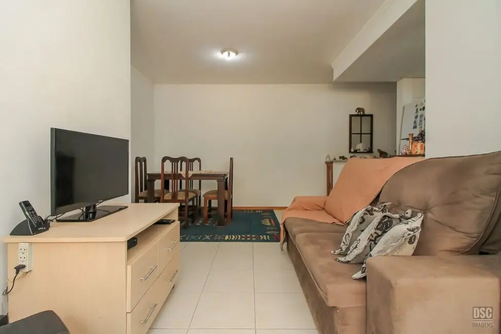 Foto 3 de Apartamento com 2 quartos à venda, 67m2 em Ipanema, Porto Alegre - RS