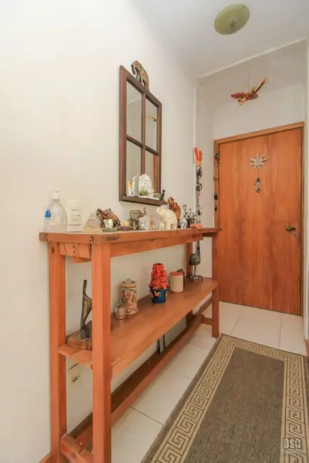 Foto 4 de Apartamento com 2 quartos à venda, 67m2 em Ipanema, Porto Alegre - RS