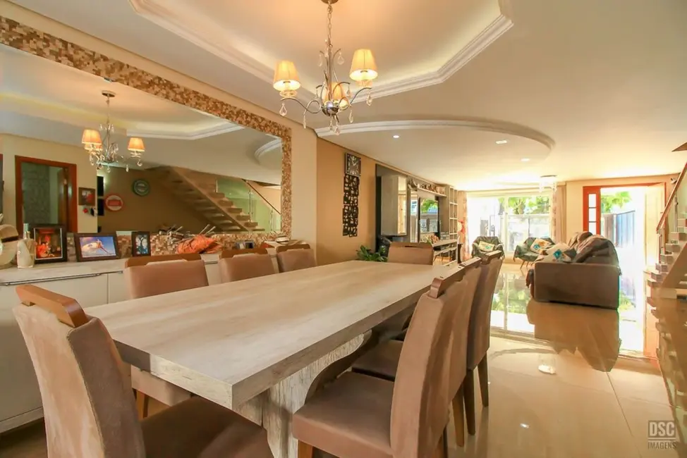 Foto 7 de Casa com 3 quartos à venda, 332m2 em Ipanema, Porto Alegre - RS