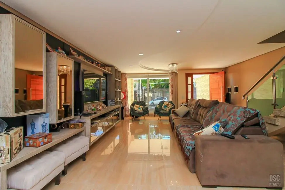 Foto 5 de Casa com 3 quartos à venda, 332m2 em Ipanema, Porto Alegre - RS