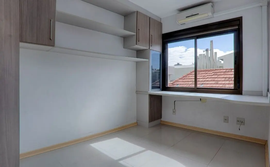 Foto 7 de Apartamento com 2 quartos à venda, 96m2 em Partenon, Porto Alegre - RS