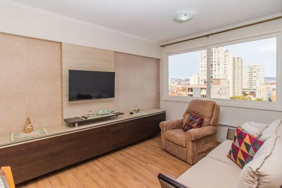 Apartamento com 2 quartos à venda, 69m2 em Centro Histórico, Porto Alegre - RS - imagem 3 Foto 3 de Apartamento com 2 quartos à venda, 69m2 em Centro Histórico, Porto Alegre - RS
