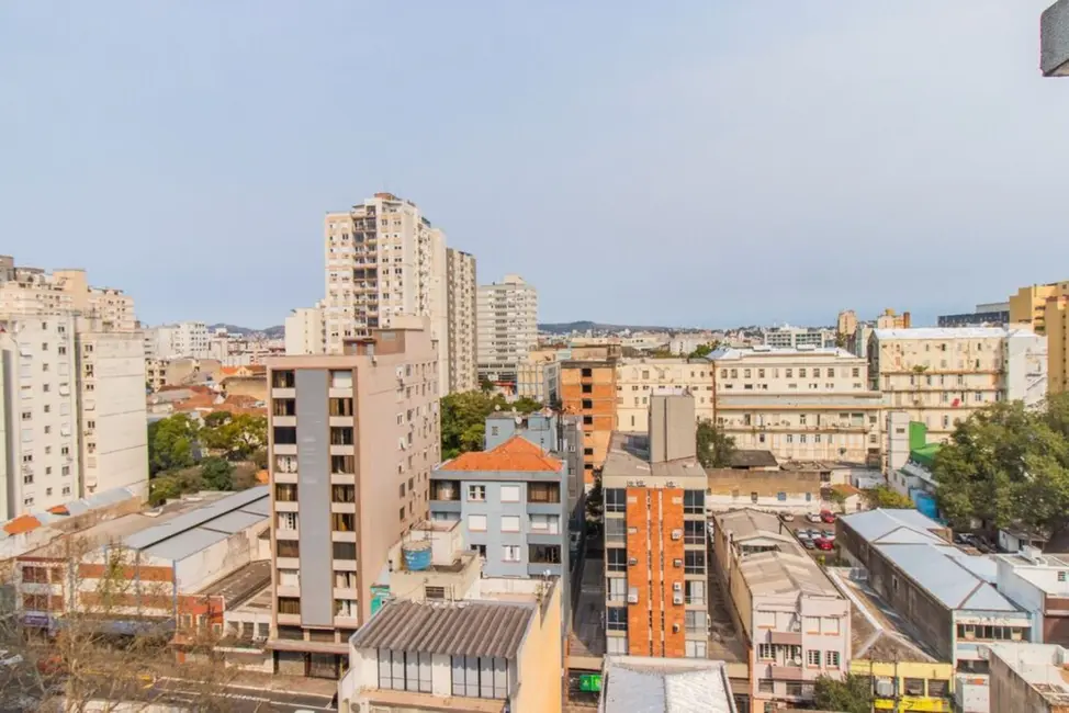 Apartamento com 2 quartos à venda, 69m2 em Centro Histórico, Porto Alegre - RS - imagem 2 Foto 2 de Apartamento com 2 quartos à venda, 69m2 em Centro Histórico, Porto Alegre - RS