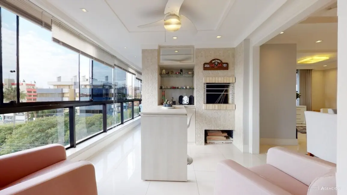 Foto 4 de Apartamento com 3 quartos à venda, 134m2 em Jardim Lindóia, Porto Alegre - RS