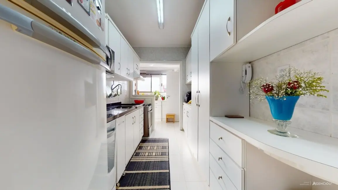 Foto 9 de Apartamento com 3 quartos à venda, 134m2 em Jardim Lindóia, Porto Alegre - RS