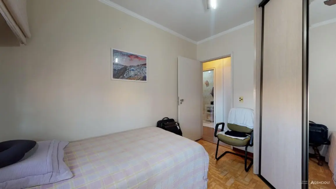 Apartamento com 3 quartos à venda, 185m2 em Passo da Areia, Porto Alegre - RS - imagem 8 Foto 8 de Apartamento com 3 quartos à venda, 185m2 em Passo da Areia, Porto Alegre - RS