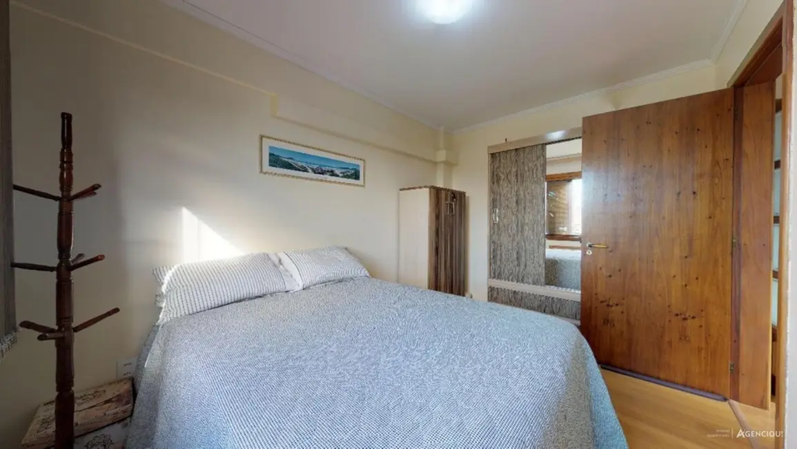 Foto 9 de Apartamento com 2 quartos à venda, 78m2 em Bom Jesus, Porto Alegre - RS