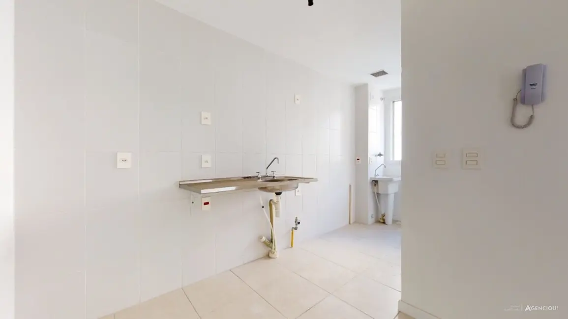 Foto 4 de Apartamento com 2 quartos à venda, 55m2 em Jardim Carvalho, Porto Alegre - RS